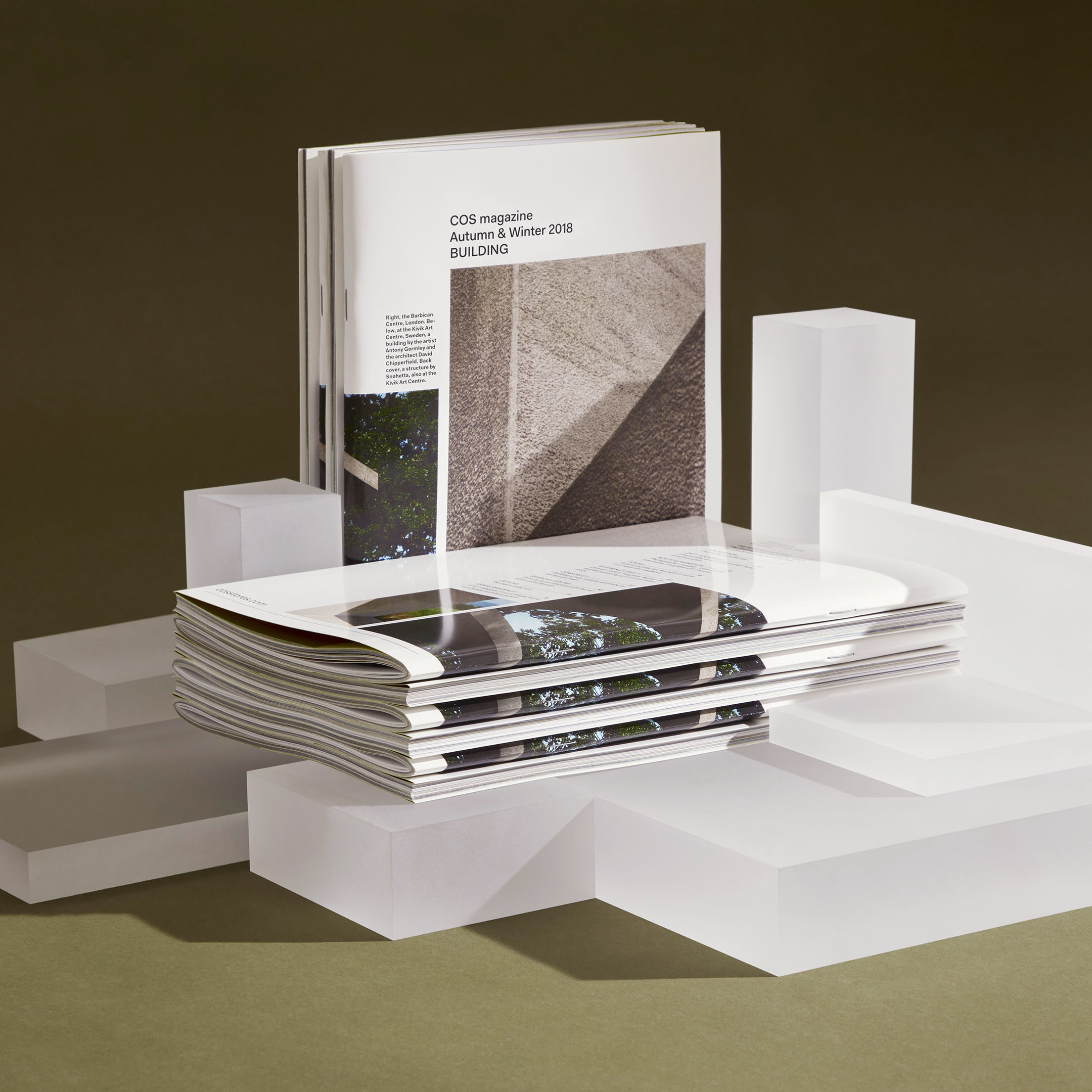 cos magazine no. 18 - © Helios Capdevila